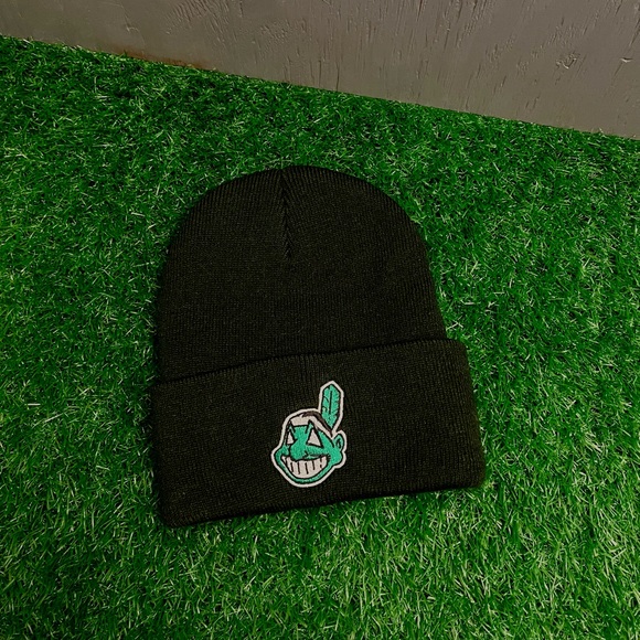 *RARE* Cleveland Indians Chief Wahoo Halloween Edition Beanie Toque NEW - Picture 1 of 1